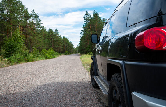 カーコーティングや車磨きの施工を幅広く手掛けている大分市の業者です