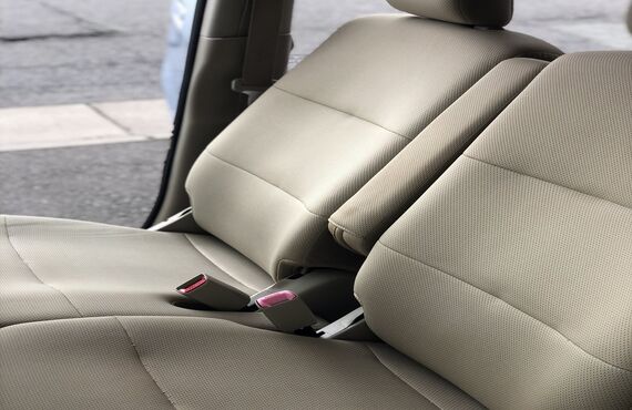 大分市でクリーニングをするならカーグランツへ